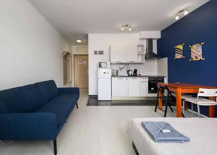 Sun Residential Suite-free Parking Garage Same Building