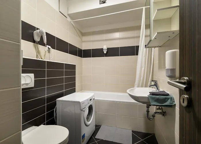 Sun Residential Suite-free Parking Garage Same Building Budapest